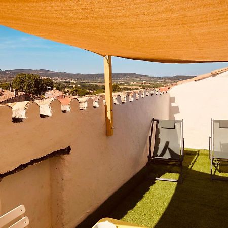 Appartement Au Dernier Etage Avec Terrasse Et Belle Vue Sur Nature Environnante Roujan Exterior foto